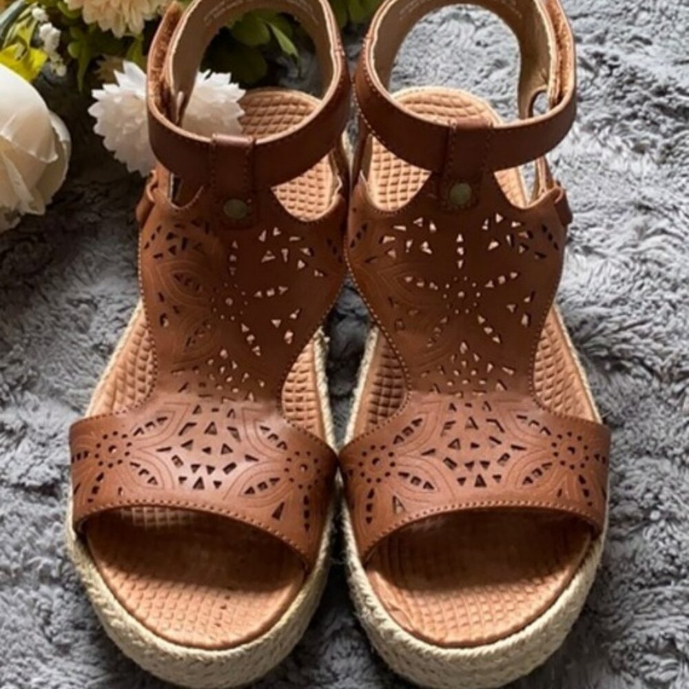 Baretraps Bernedette Women's Sandals Brown